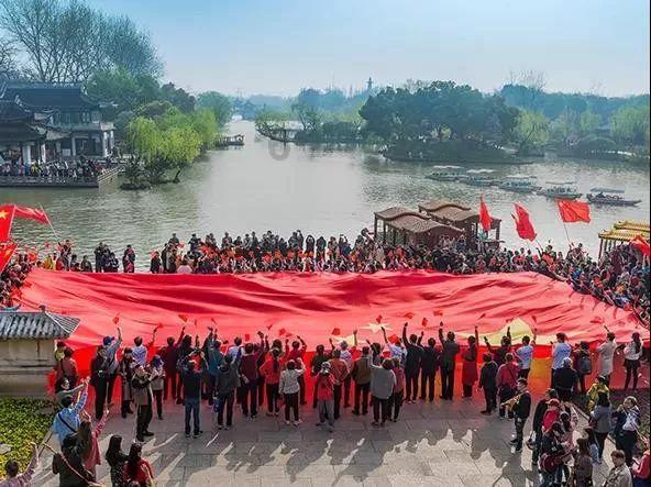 探索爱情和婚姻的关系是什么?,解答你的疑惑