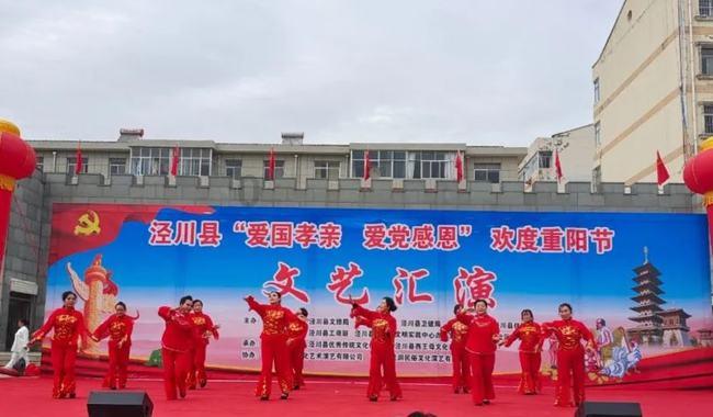 河南方城学校火灾，造成13人遇难，一学生因病避开火灾